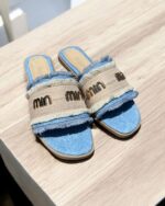 Slipper Miu