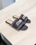 Slipper Miu almaz - Image 4
